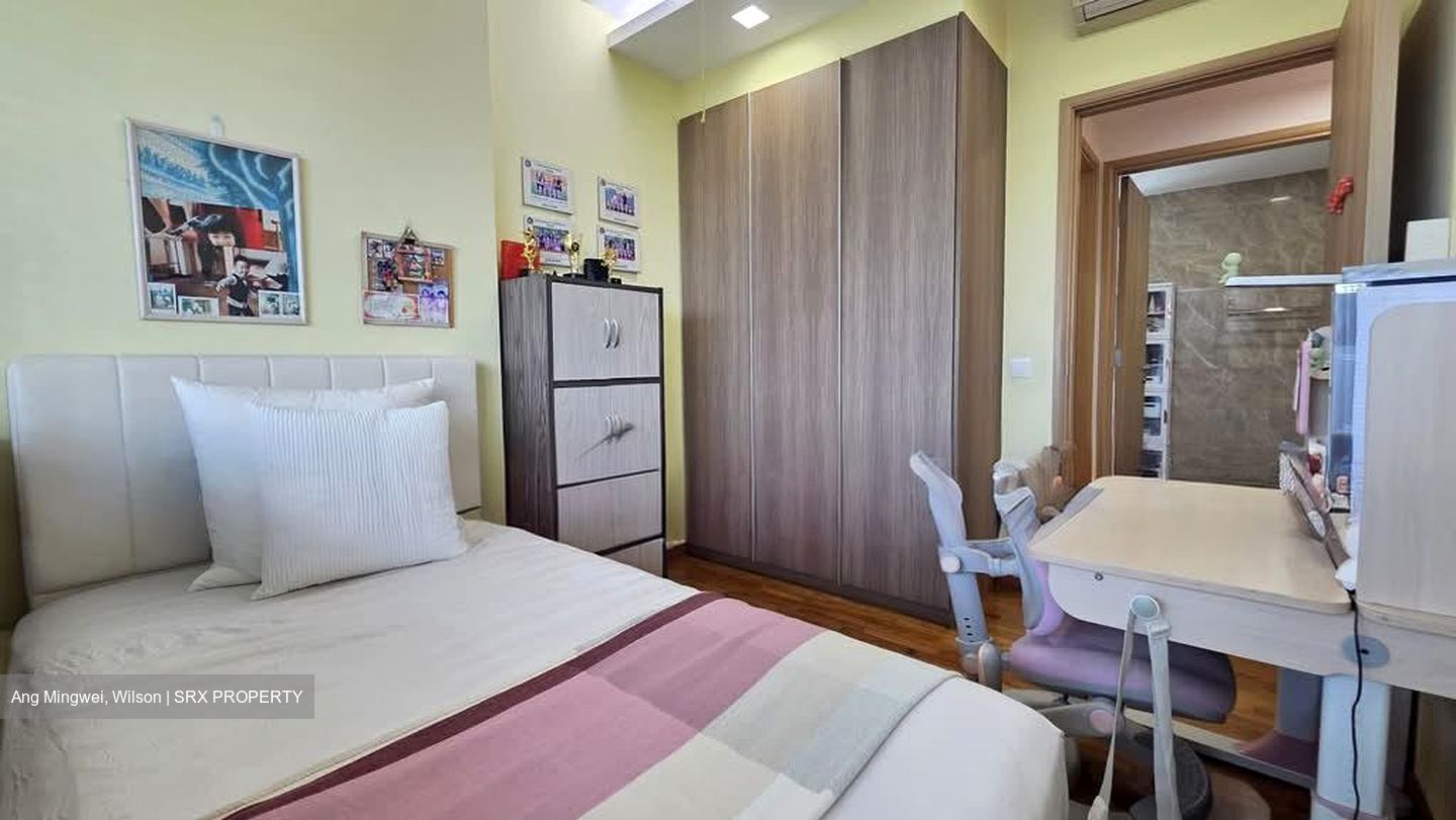 Caspian (D22), Condominium #633841971
